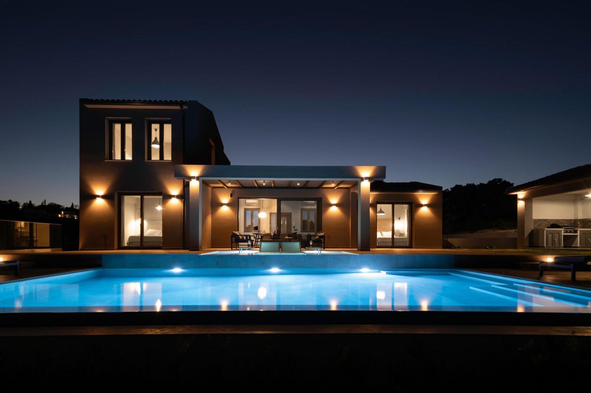 Villa Anemeli สปาร์เชีย ภายนอก รูปภาพ