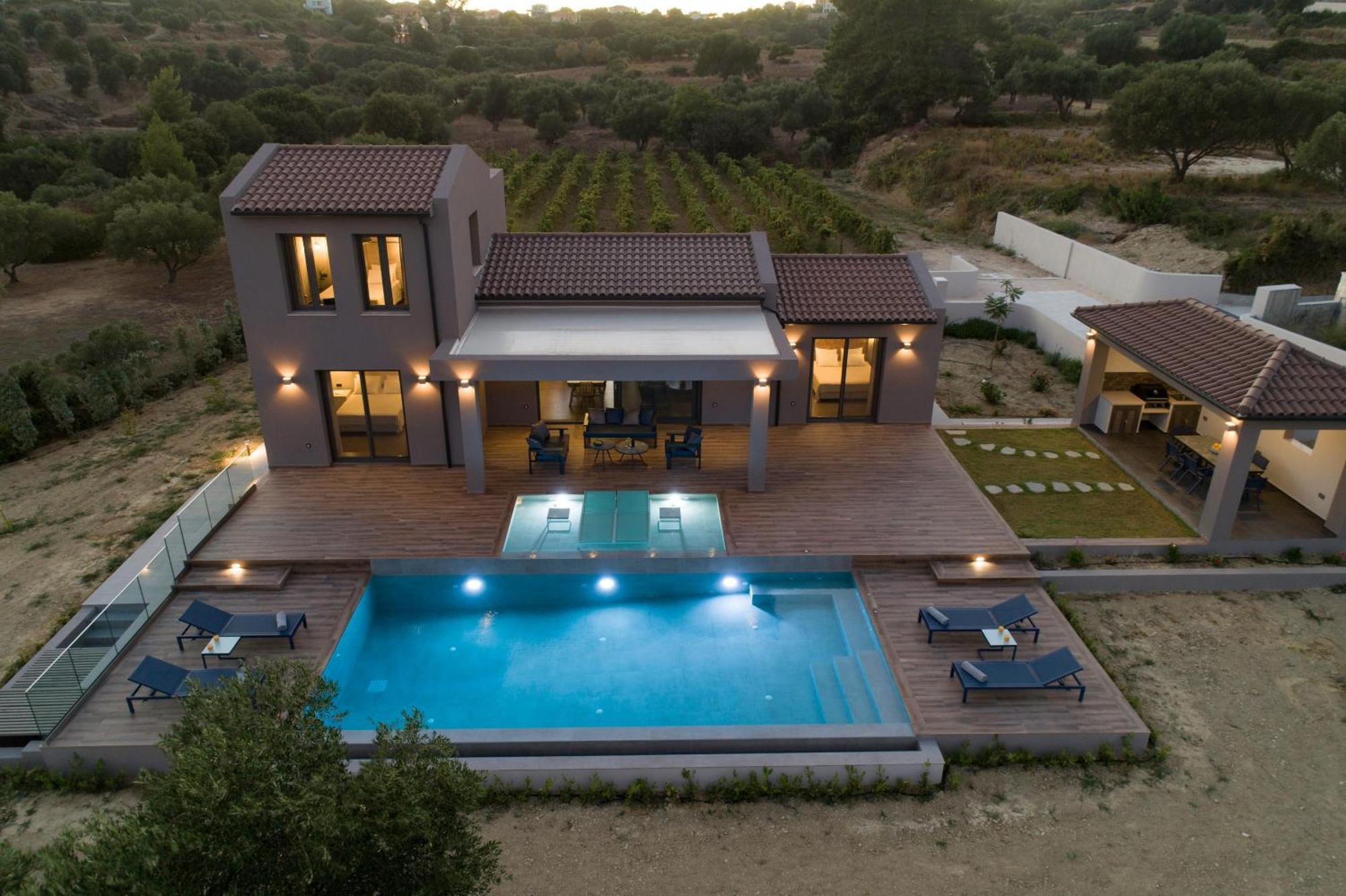 Villa Anemeli สปาร์เชีย ภายนอก รูปภาพ